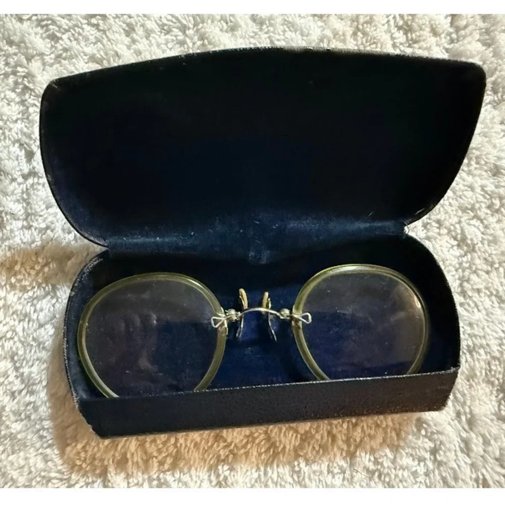 Vintage Dr‎ EL Yates Optometrist Macys Eyeglasses Case Round Glasses Frames Only